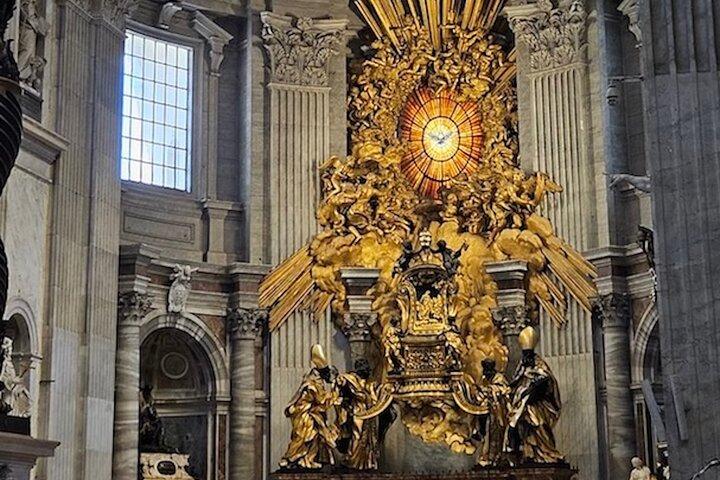 Private Tour of St.Peter’s Basilica, Grottoes, papal tomb & Dome