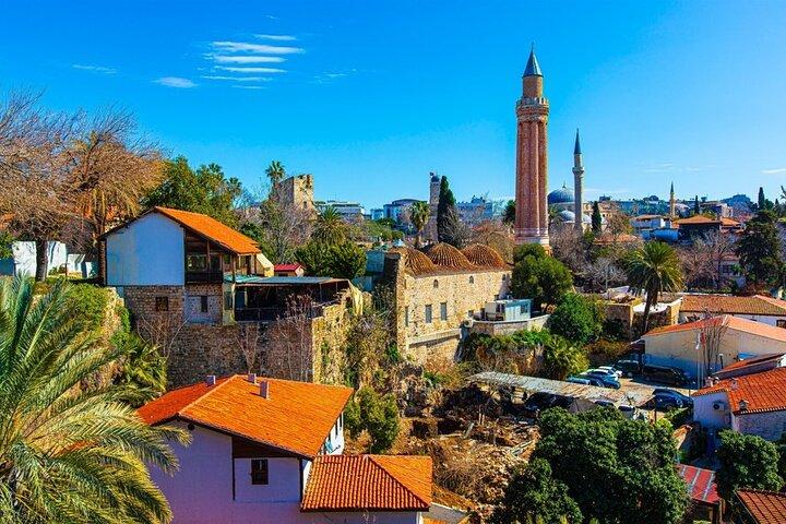 Excursão a pé de Antalya Old Town