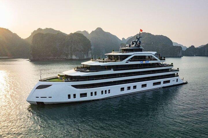 Tulpe 6 Sterne Kreuzfahrt Ha Long und Lan Ha Bay 2D1N ab Hanoi