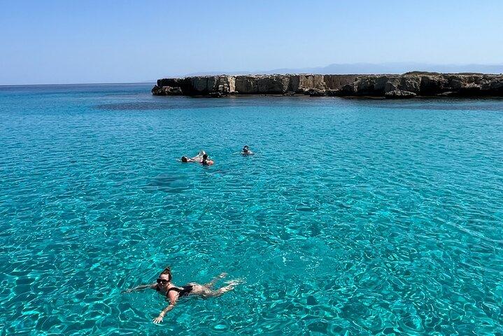 Blue Lagoon Private Boat Rental – Geen vaarbewijs nodig + Maskers
