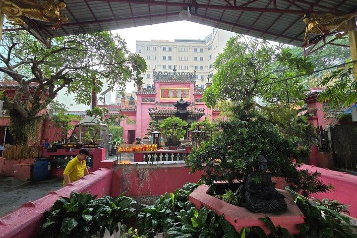 Ho Chi Minh City Essentials Small Group Half Day Highlights Tour