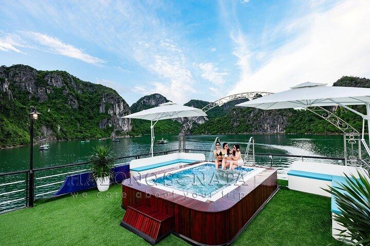 6 - Uur Traditionele Ha Long Bay Cruise Van Tuan Chau Port