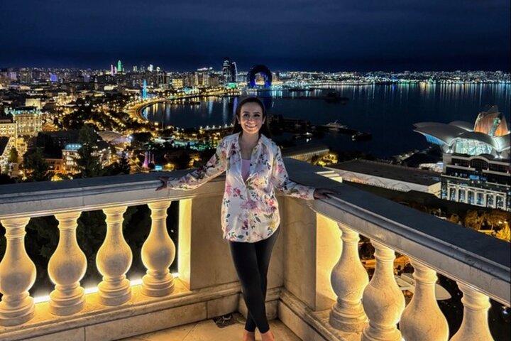 Tour da cidade de Baku com paradas de fotos e degustação de vinhos