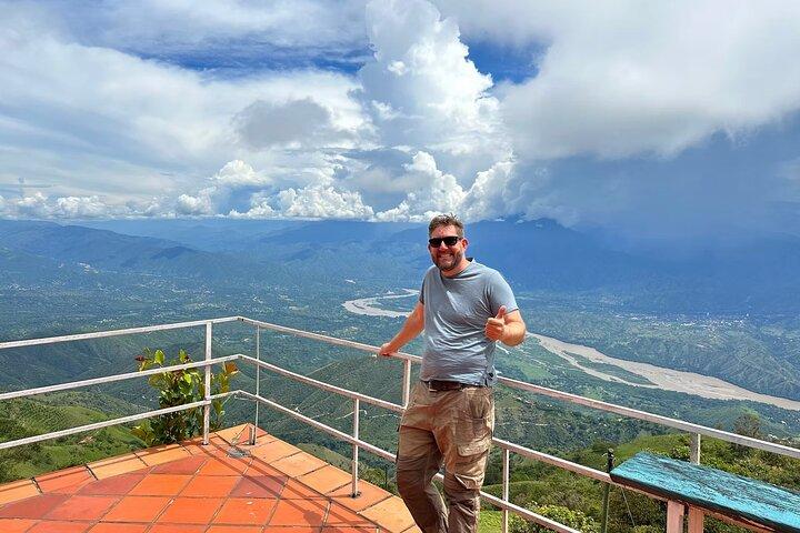 Excursion privée d'une journée en 4X4 dans la forêt des nuages et les Highlands au départ de Medellin