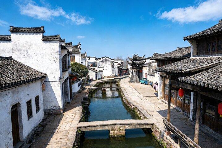 Excursion privée de 2 jours à la montagne Huangshan et à l'ancienne ville de Tangmo au départ de Xiamen
