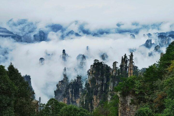 Avatar Mt Private Tagestour Zhangjiajie Park und Bailong Aufzug