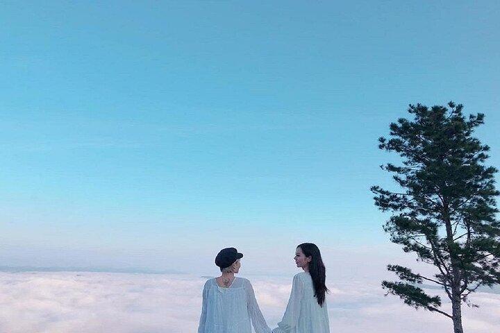 Zonsopgang Cloud Sea Experience in Da Lat