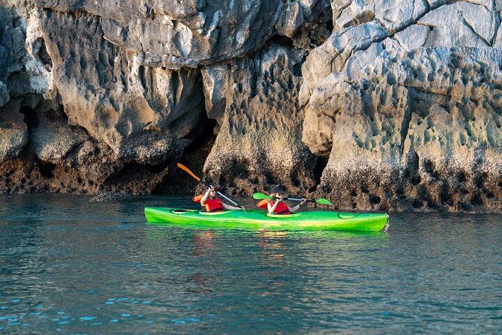 白頭ロングベイ日帰り旅行：素晴らしい洞窟と秘密の風景を探索