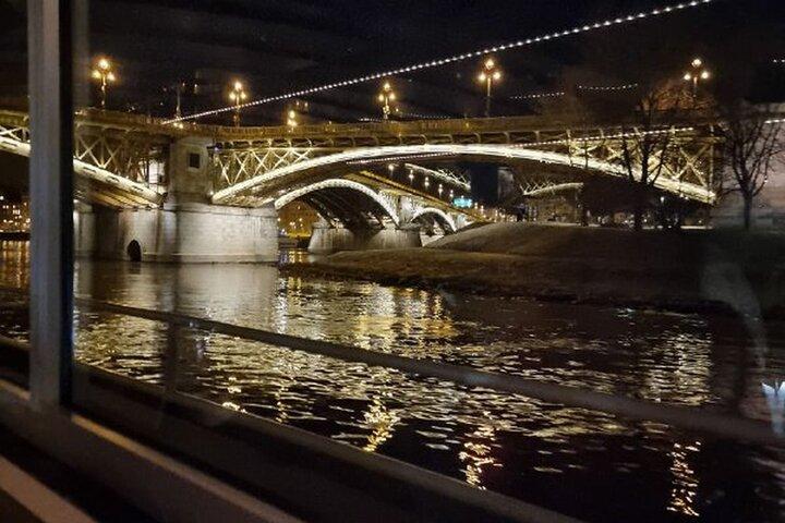 Budapeste: No-frills Sightseeing Cruise