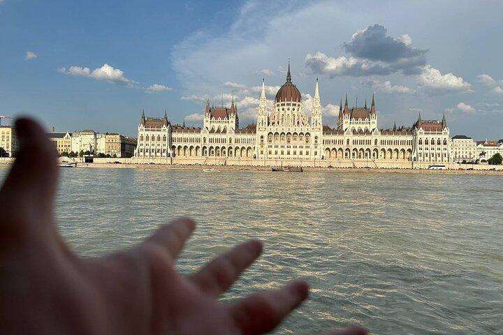 Budapeste: No-frills Sightseeing Cruise