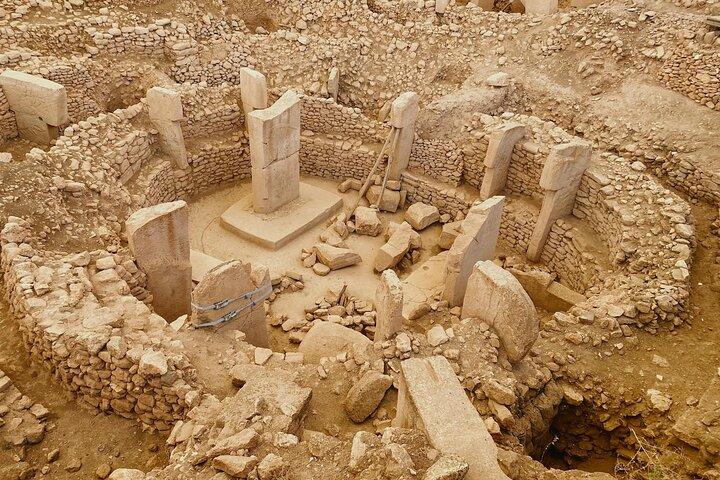 2 Day Şanlıurfa Tour: Göbeklitepe & Karahantepe (All-Inclusive)