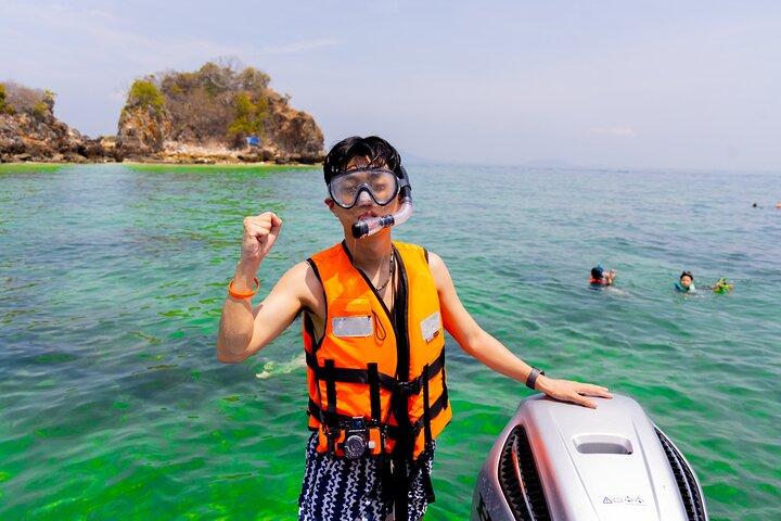 Lazy Phi Phi Highlights with Khai Island Waterslide from Khao Lak