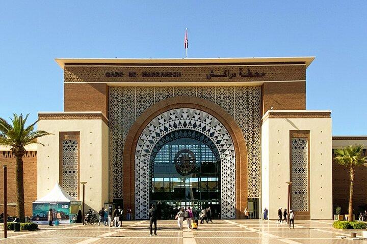 Traslado privado de ida al aeropuerto desde / hacia el hotel en Marrakech