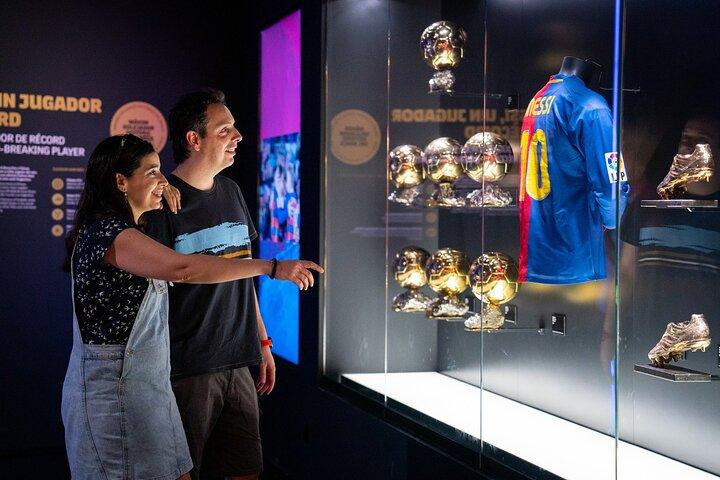 バルセロナ：FCバルセロナ博物館「バルサ没入型ツアー」チケット