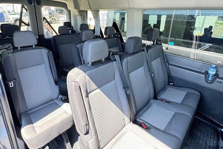 Banff Shared Shuttle nach Moraine Lake & Lake Louise