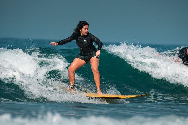 Lessons de Surf no Rio: Autentic Arpoador Beach Surf Experience