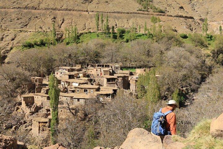 Marrakech : Atlas Mountains Talamrout Summit Day Trek 2700M （マラケシュ）