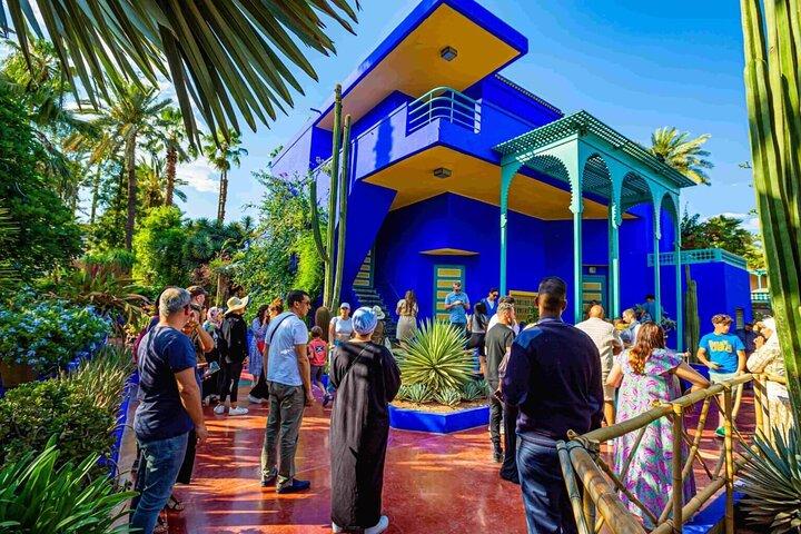 Explore Marrakech City Guided Tour from Jemaa el Fna
