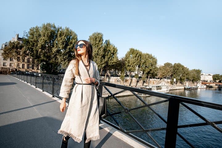A Private Photoshoot in Notre Dame
