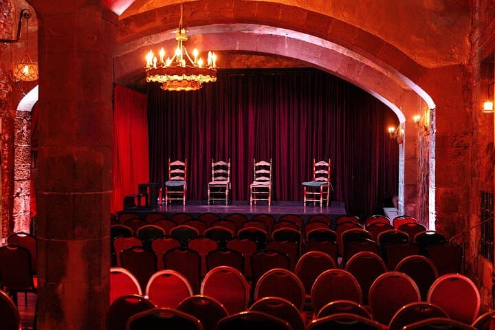 Flamenco Show at Dalmases Palace in Barcelona
