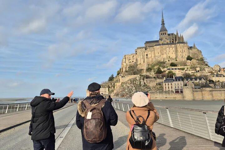 Paris privat Mont Saint Michel Tour med klosterinträde och champagne