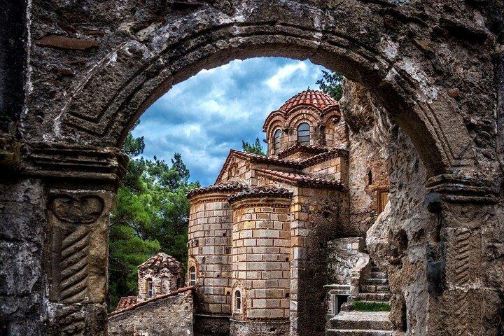 Antikes Sparta und Mystras Private Tagestour ab Athen