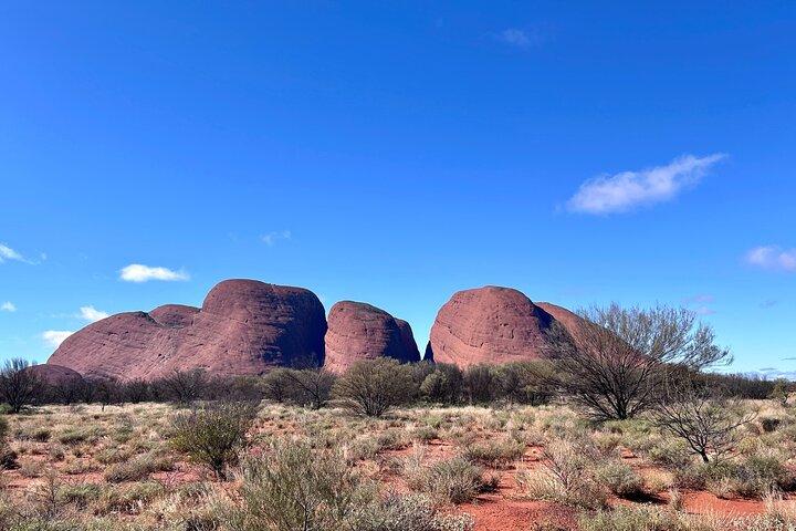 Uluru Sunrise (Ayers Rock) og Kata Tjuta halvdagstur