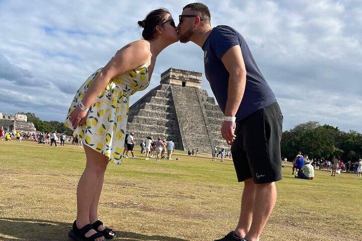Tour acceso temprano a Chichén itza, cenote Hubiku y Valladolid