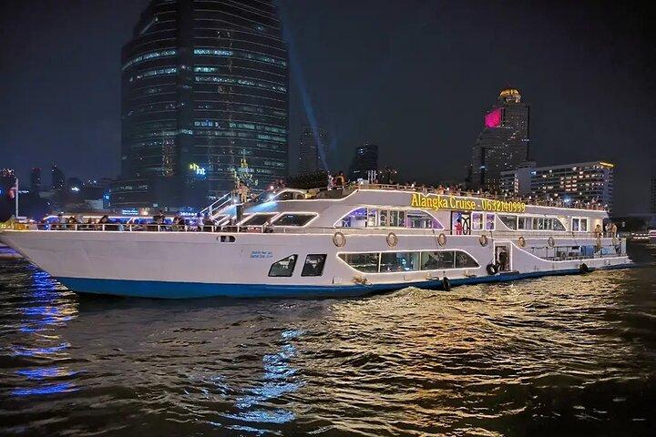 Bangkok Crucero con cena por el río Alangka Chao Phraya desde ICONSIAM