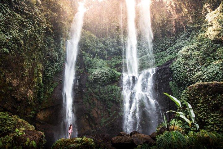 Tour Premium di albe, campi di riso e cascate