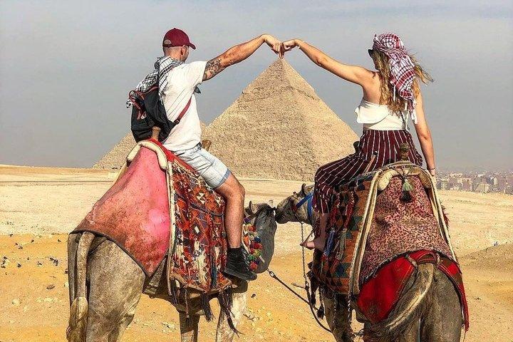 Excursion d'une journée complète à toutes les pyramides de Gizeh, Memphis, Sakkara au départ du Caire