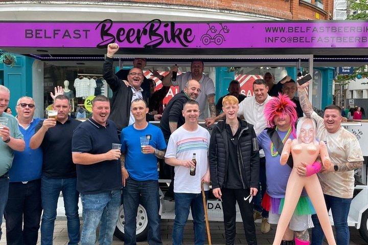 Passeios de bicicleta de cerveja em Belfast