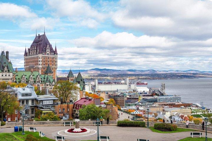 Vieux-Québec chasse au trésor & visite à pied autonome