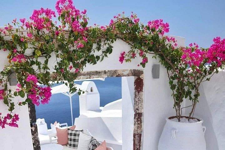 Santorini Shore Excursion: Skip Sky Tram & Port Pickup