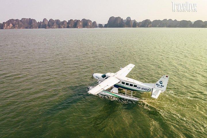 ハノイ発水上飛行機＆豪華一晩クルーズ付きハロン 2 日間