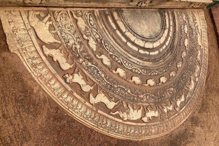 Excursion privée d'une journée à Anuradhapura - Tout inclus