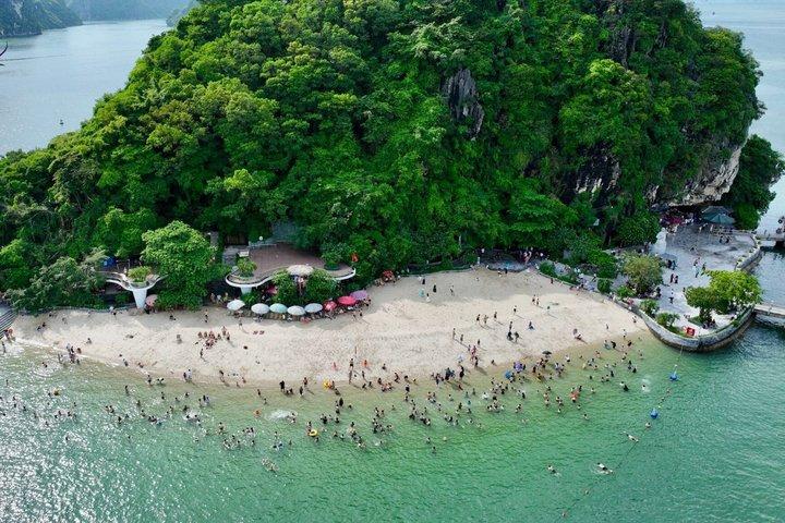 Hanoi : Cruzeiro de 5 Estrelas do Dia Premier de Halong Bay com Jacuzzi