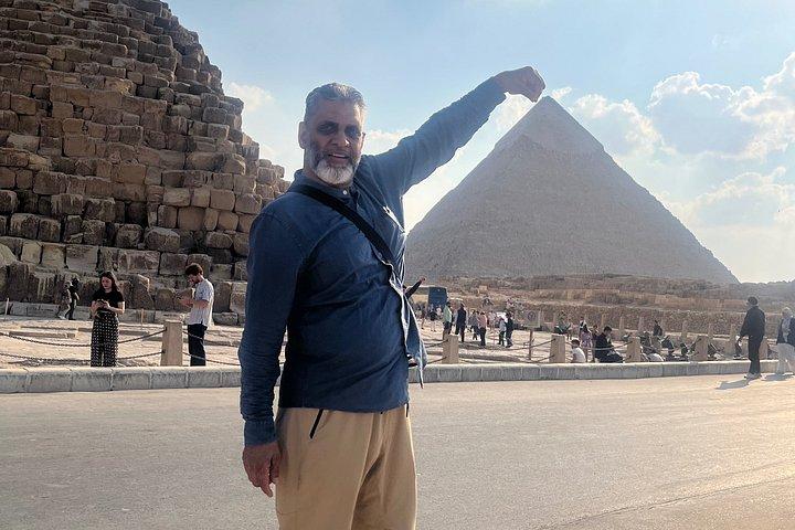 Private Giza Pyramids and Great Sphinx Stopover Experience