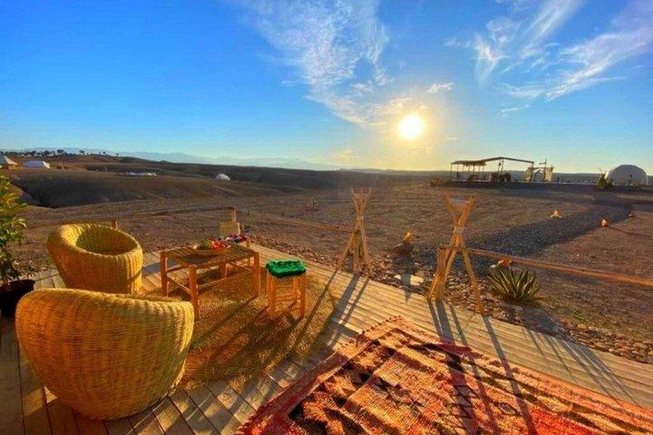 Agafay Sunset Tour: Quad, Camel Ride & Dinner Show