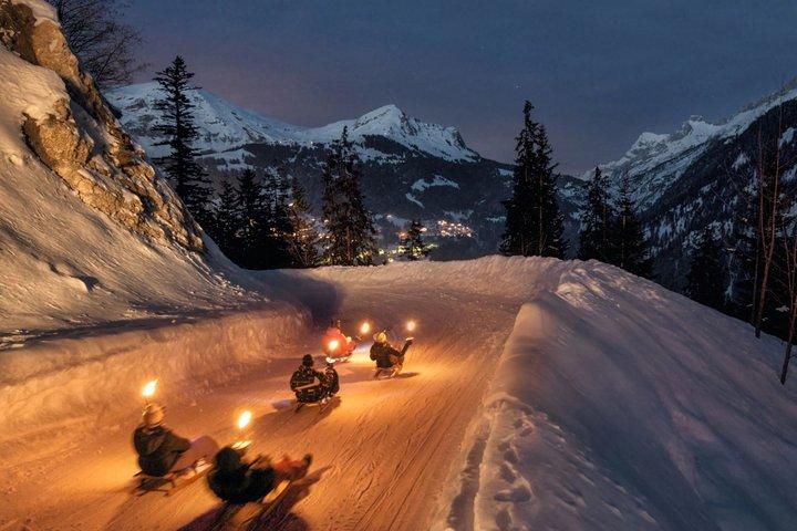 Interlaken : Sonnenuntergangsschlittenabenteuer & Schweizer Käsefondue