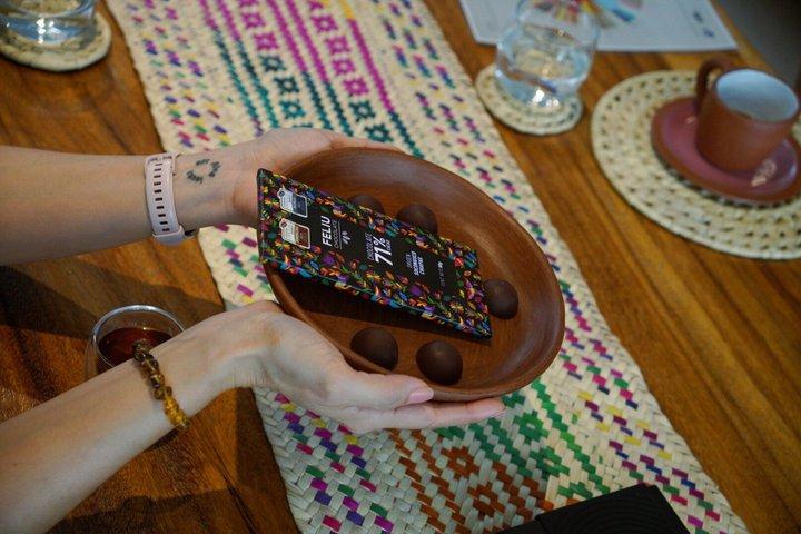 高級メキシカンチョコレートの試飲：感覚的な贅沢な旅