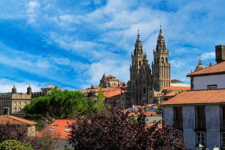 TOP Santiago de Compostela: Visita Guiada privada con tu móvil