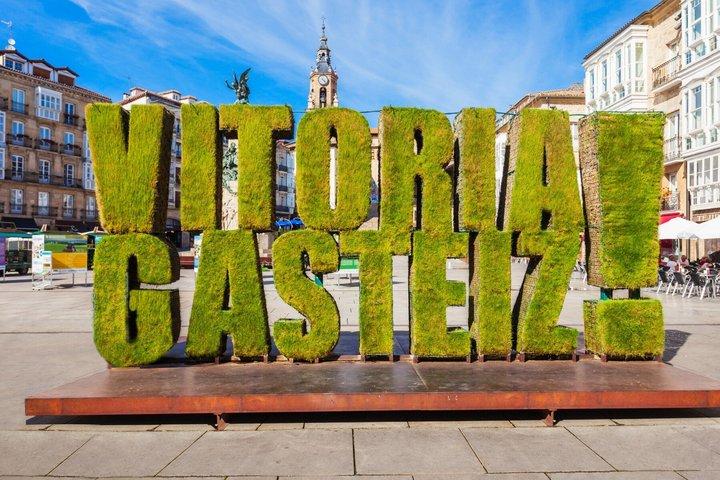 TOP Vitoria-Gasteiz : Visite guidée privée avec votre mobile