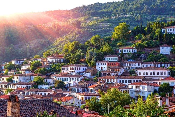 Lille gruppe Sirince Village Tour fra Kusadasi Havn Cruisers Kun
