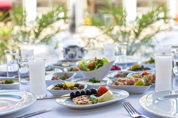 Istanbul Food Tour 30 Tasting Stops with Audio Maps Written Guide