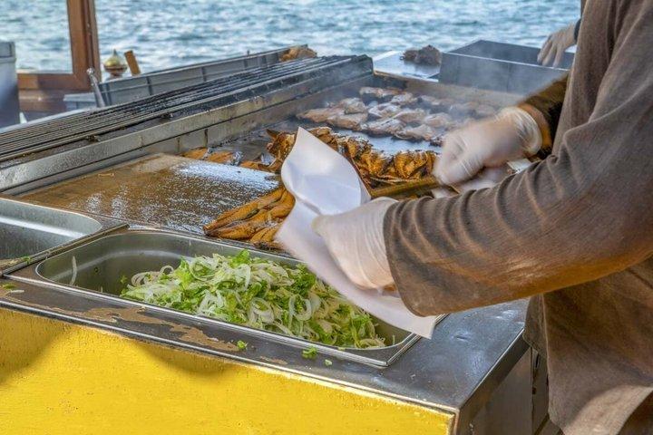 Istanbul Food Tour 30 Tasting Stops with Audio Maps Written Guide