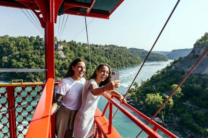 Niagara Falls SUV tur med bådtur, bag faldene & AeroCar