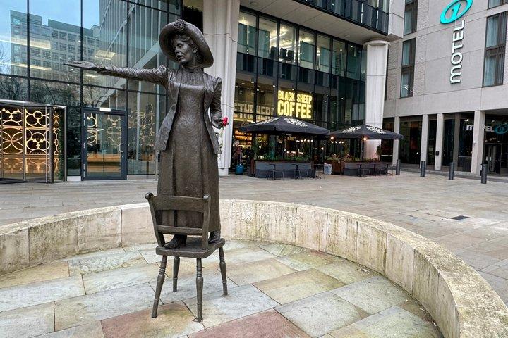マンチェスターの女性ウォーキングツアー