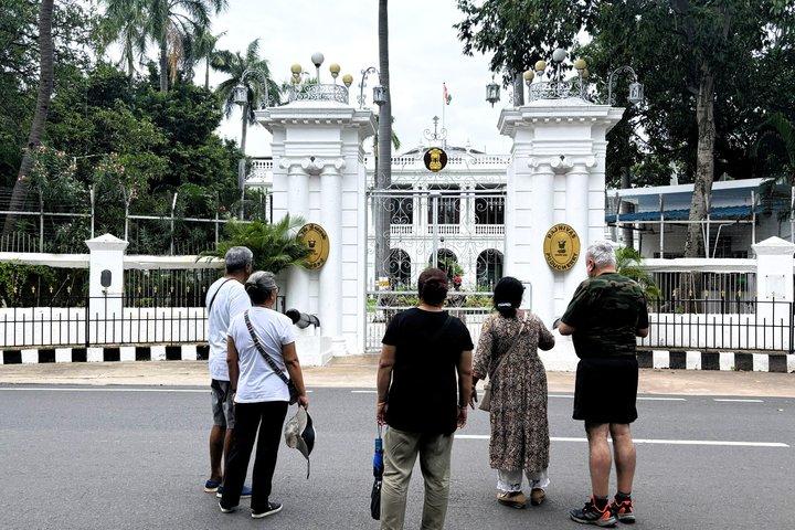 Mahabalipuram to Pondicherry Day Tour with Auroville Visit