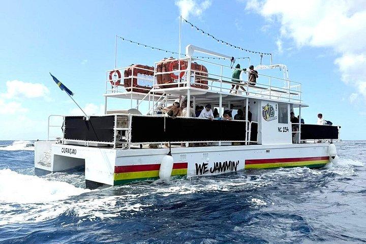 Snorkel cruise med BBQ frokost og åben bar